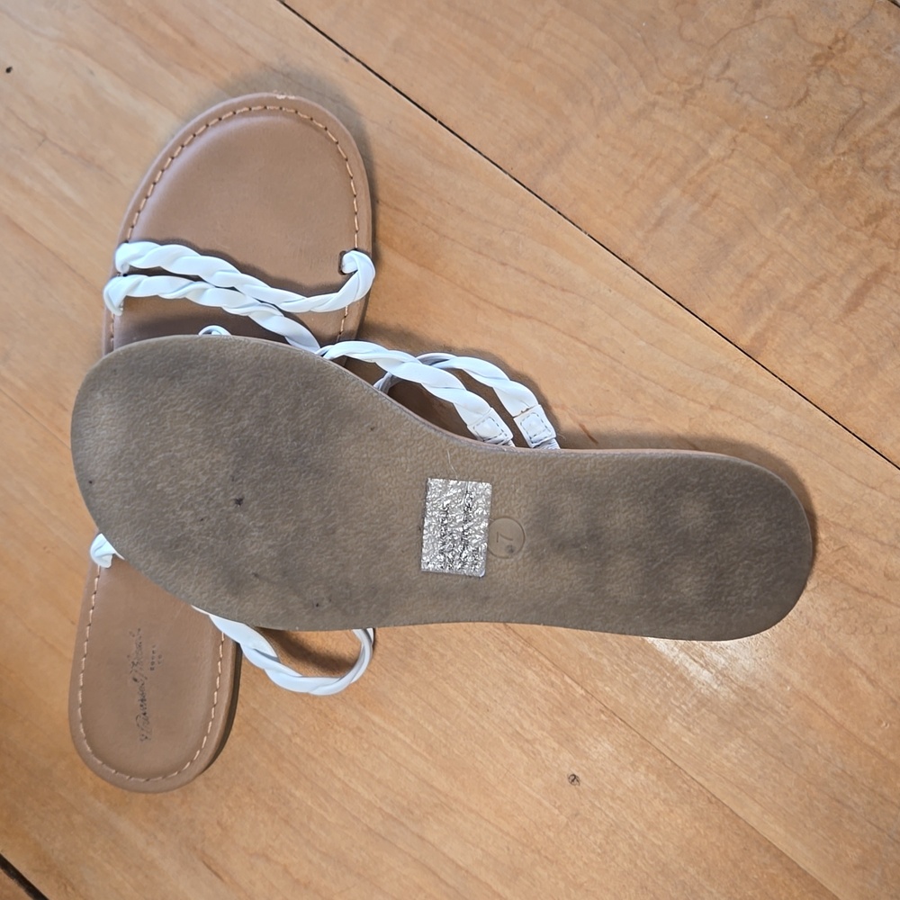 Universal Thread Sunny Braided Strappy Sandals - Picture 4 of 5